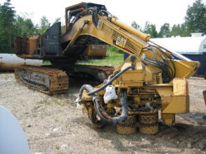 2004 320 CFM CAT High & Wide - Price On Request