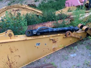 CAT 325 Size Bucket Cylinder.