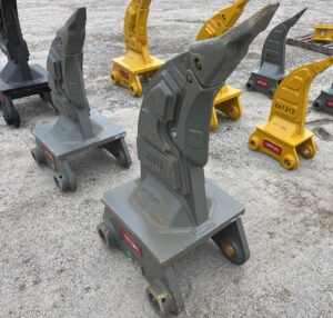 Unused Deere 350 / 330/ 892 Excavator Ripper.