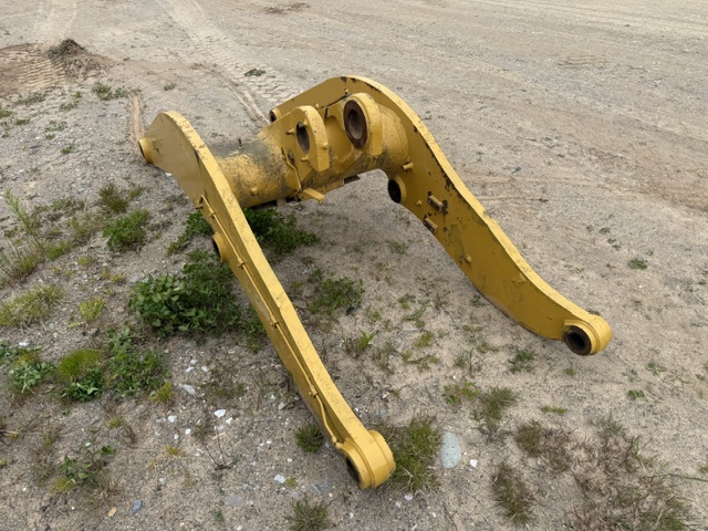 CAT 950H Loader Boom - Image 3
