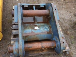 H & H Deere 450 Mechanical Quick Coupler