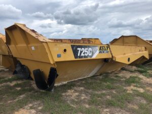 CAT 725C Tailgate Assemblies.