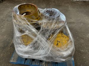 (5) Final Drive Hub Assemblies.