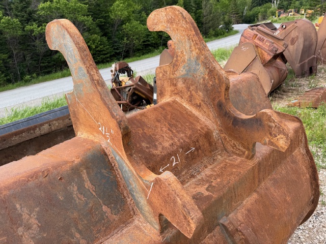 72 Inch Wedge Lock Exc Clean Up Bucket (3)