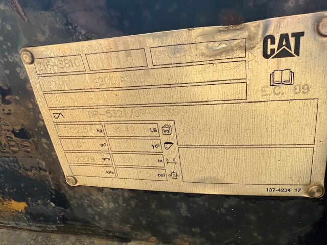 90 Inch, 1.3 Yard CAT IT (4 in 1) QC Backhoe Bucket ... 5